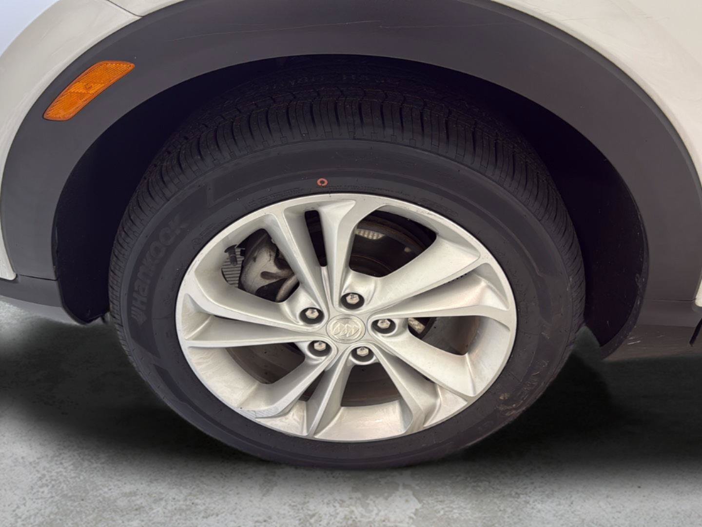 Used 2023 Buick Encore GX Preferred w/ Cold Weather Comfort Package FWD image 8