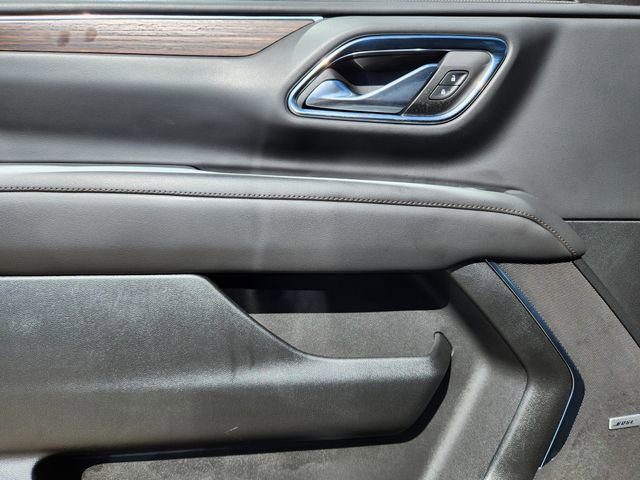 Used 2024 Chevrolet Tahoe High Country AWD/4WD image 26