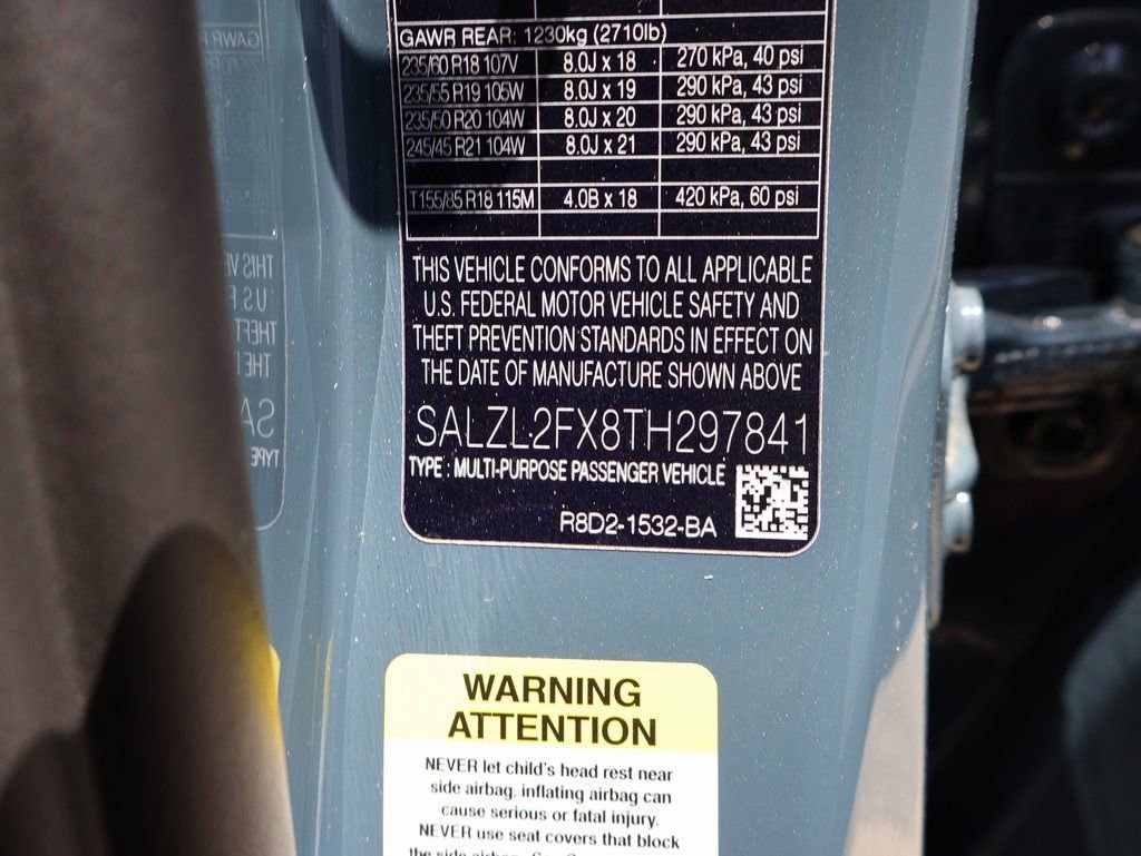 New 2026 Land Rover Range Rover Evoque Dynamic SE image 40