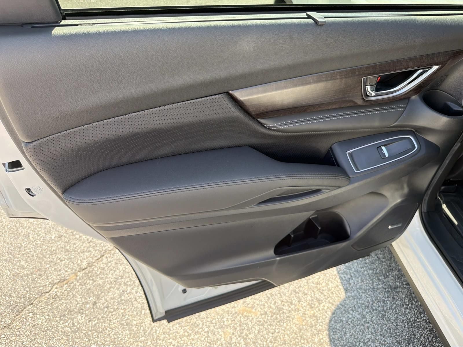 Used 2026 Subaru Ascent Touring AWD/4WD image 22