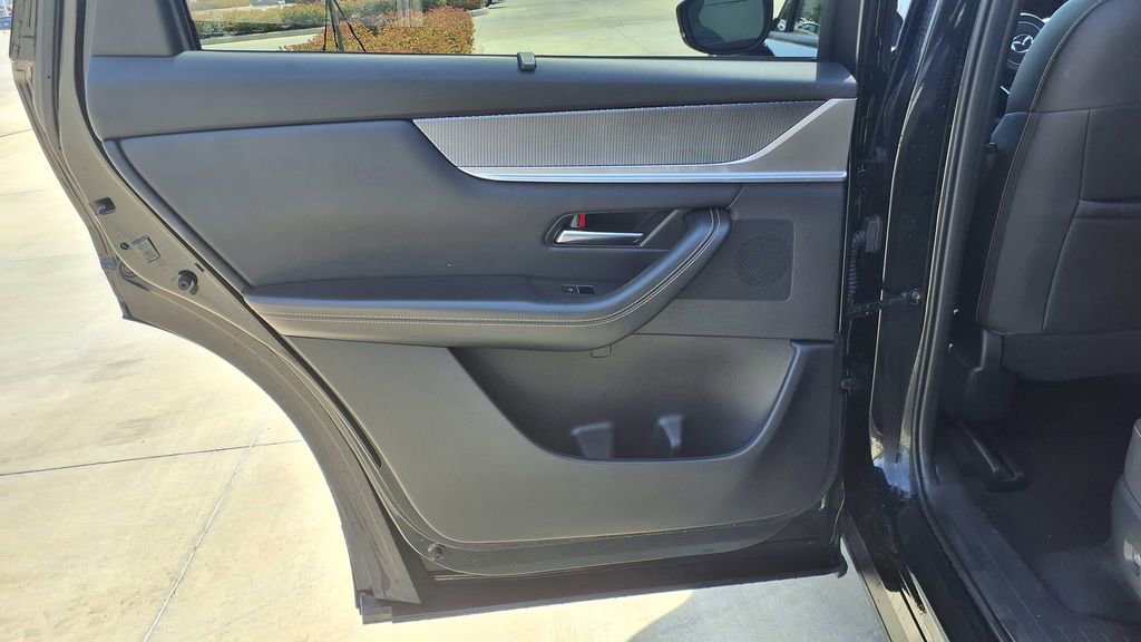 Used 2025 MAZDA CX-90 3.3 Turbo w/ Preferred Package image 17