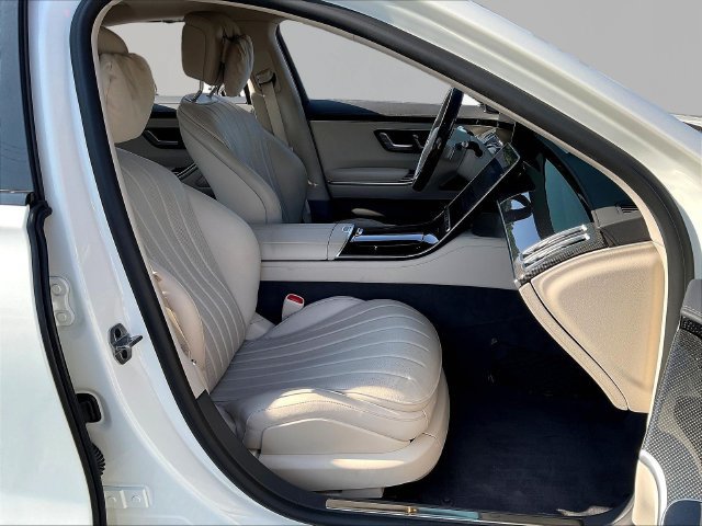 Used 2023 Mercedes-Benz S 500 4MATIC image 30