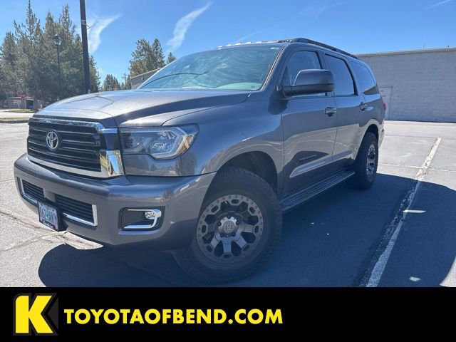 Used 2019 Toyota Sequoia TRD Sport w/ TRD Sport Premium Package AWD/4WD video 1