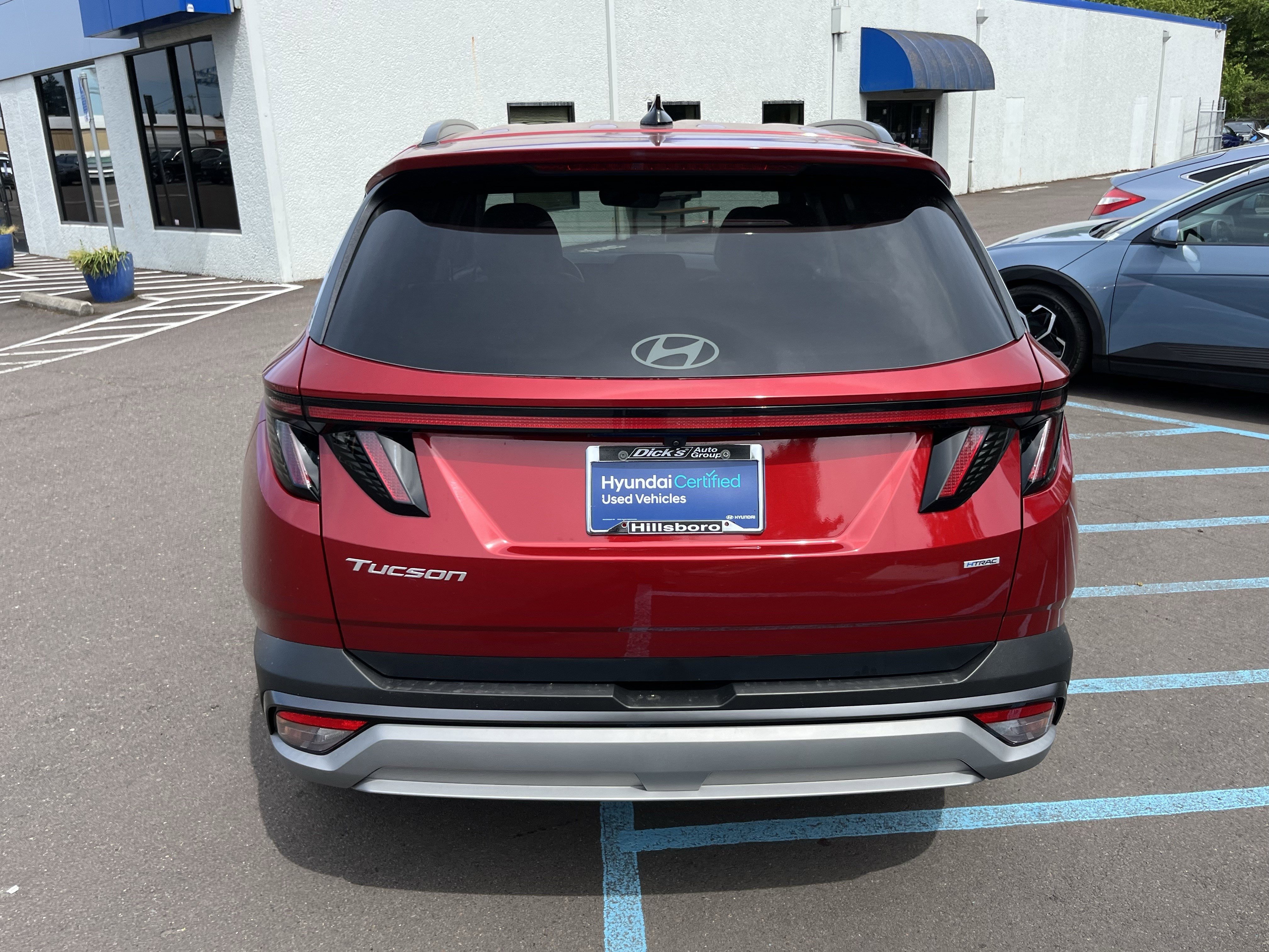 Certified 2025 Hyundai Tucson SEL AWD/4WD image 4