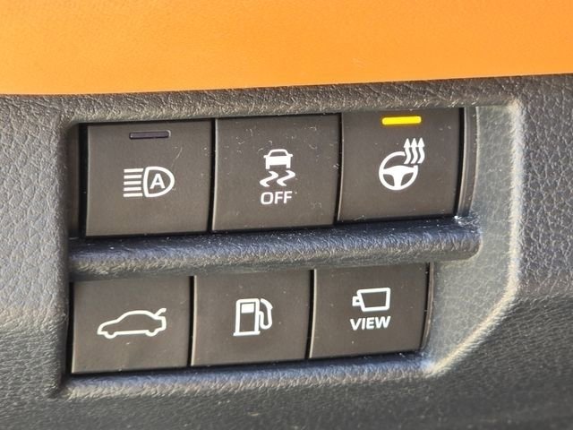 Used 2019 Toyota Avalon Limited w/ Advanced Safety Package FWD image 21