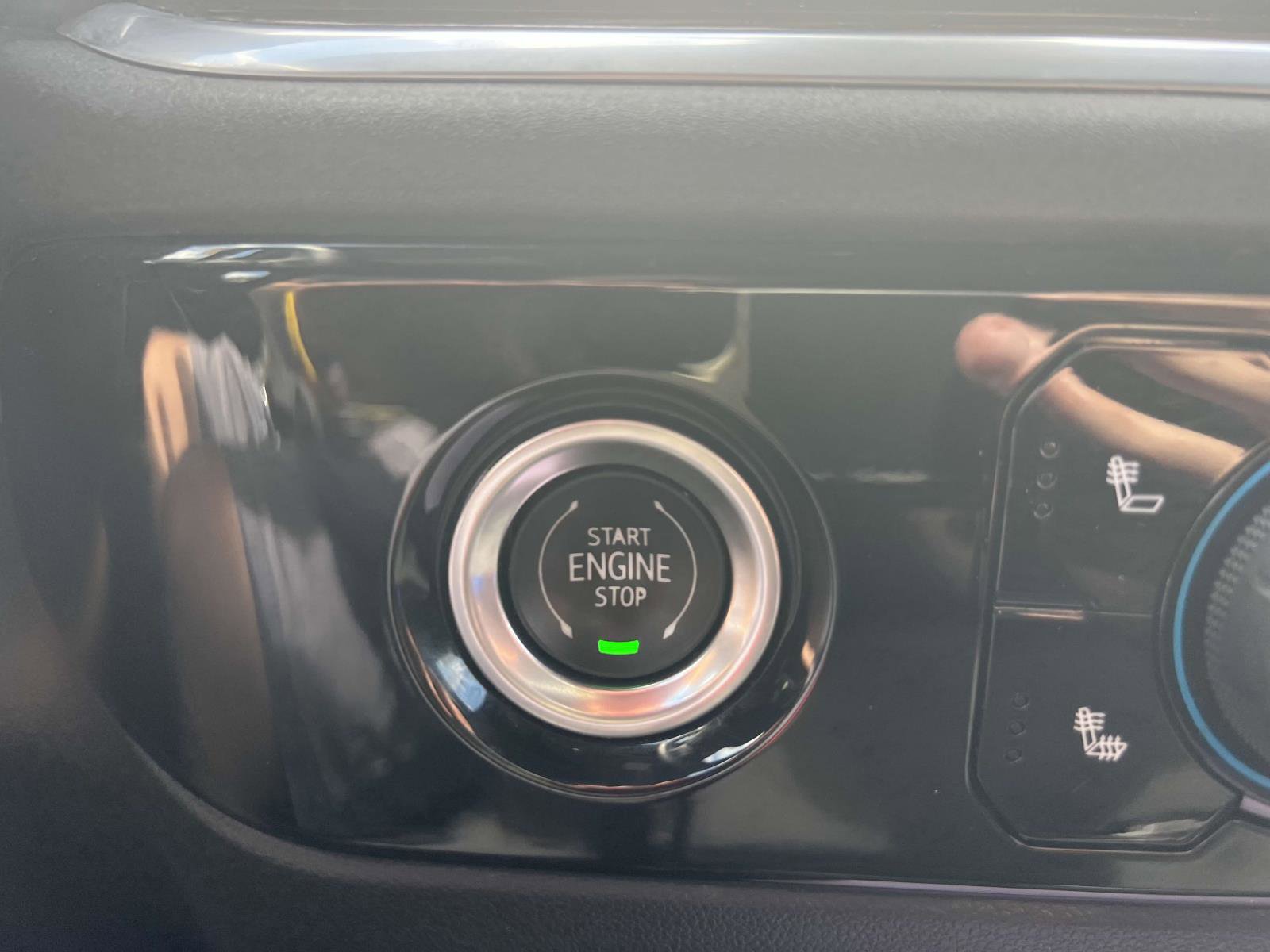 Used 2022 Chevrolet Silverado 1500 LT image 23