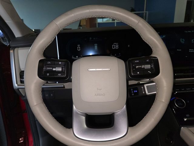 Used 2025 Hyundai Santa Fe SEL image 14
