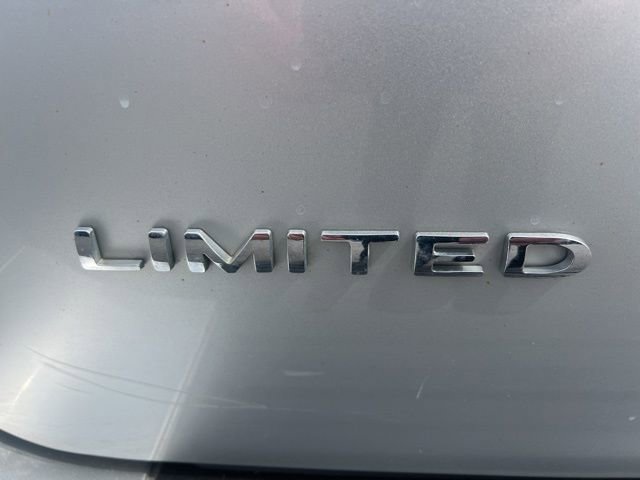 Used 2017 Ford Expedition Limited AWD/4WD image 11