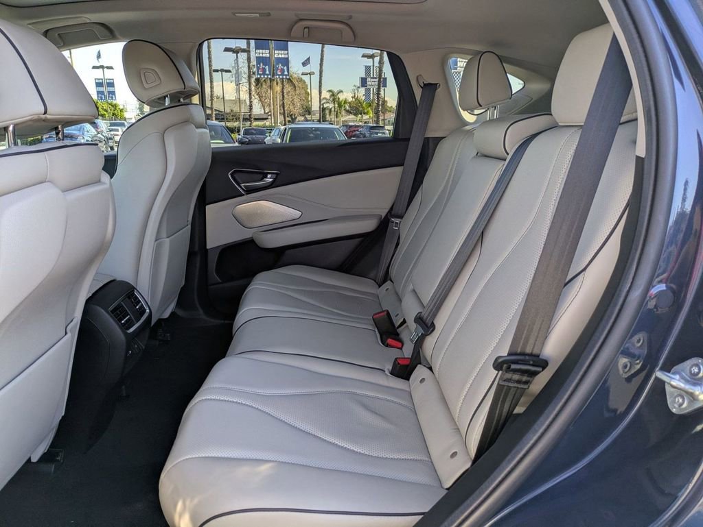 Used 2025 Acura RDX SH-AWD w/ Advance Package image 15