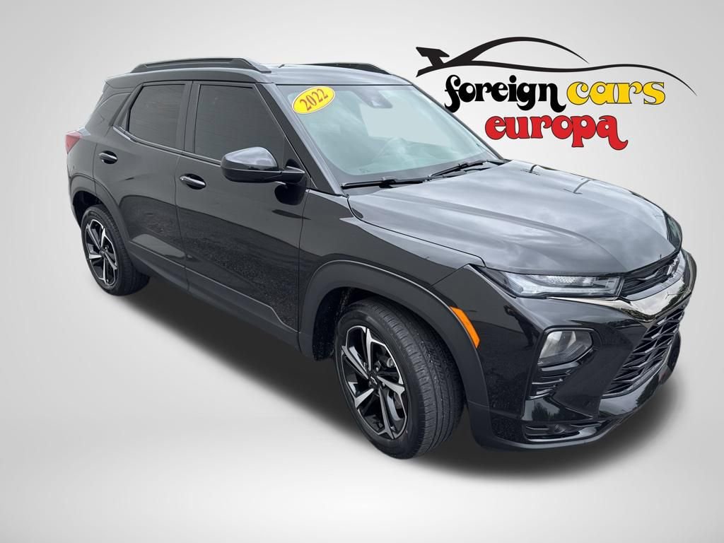 Used 2022 Chevrolet TrailBlazer RS FWD image 3