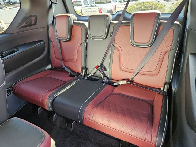 Used 2025 INFINITI QX80 Autograph w/ Autograph Exterior Package AWD/4WD image 23