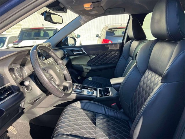 Used 2022 Mitsubishi Outlander SEL image 16