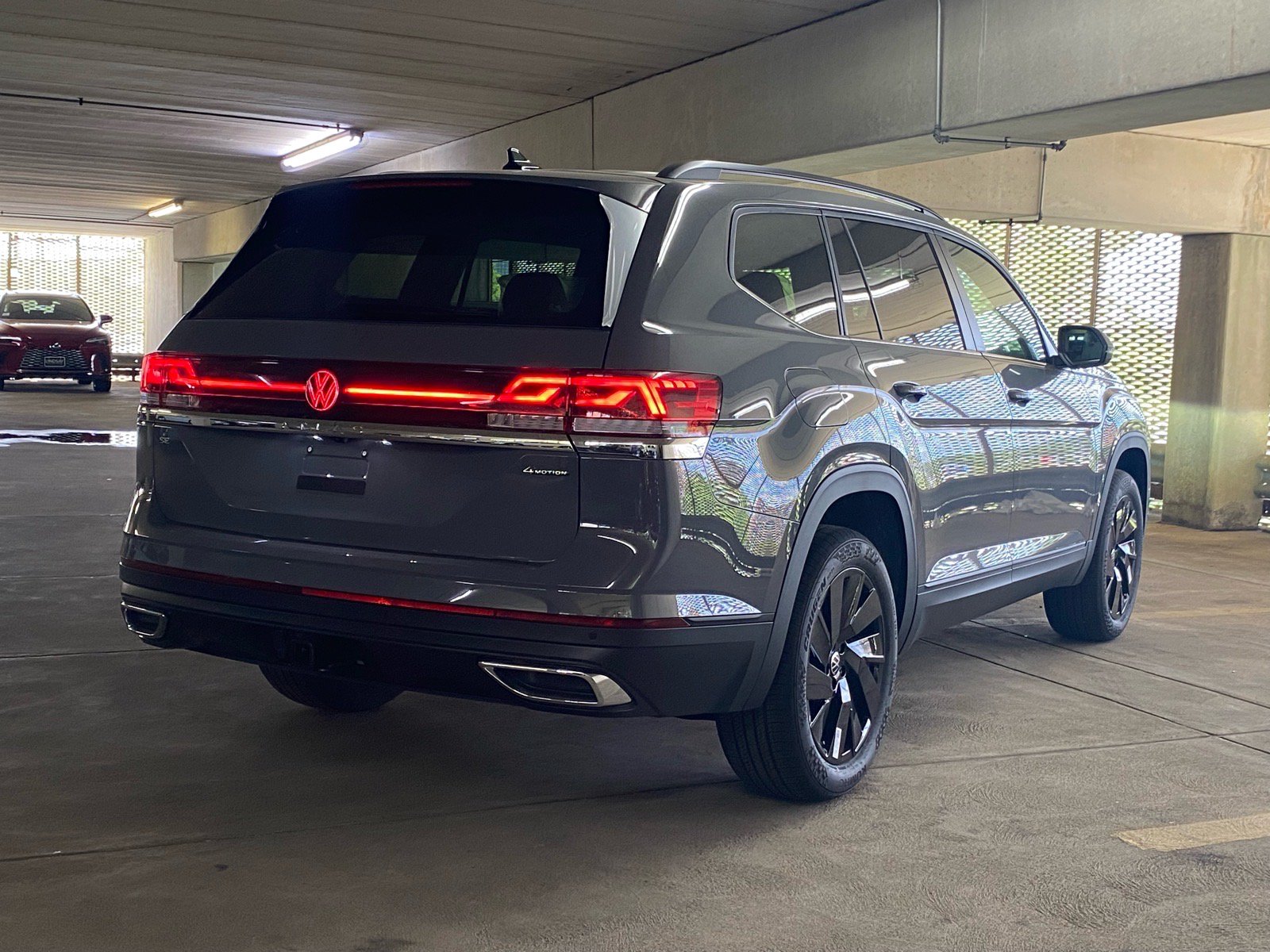 New 2026 Volkswagen Atlas SE AWD/4WD image 3
