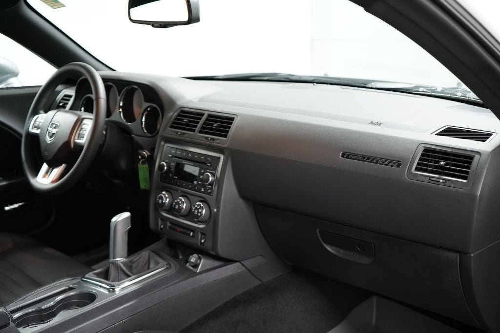 Used 2013 Dodge Challenger R/T Plus RWD image 22