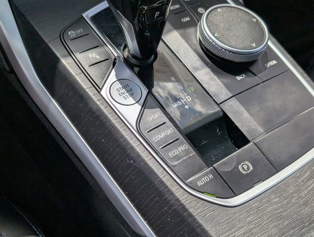Used 2022 BMW M440i Coupe w/ Premium Package RWD image 29