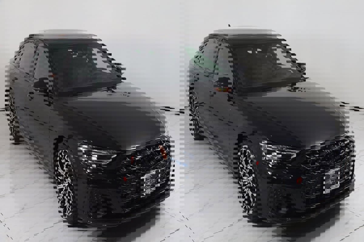 Used 2025 Audi S8 image 77