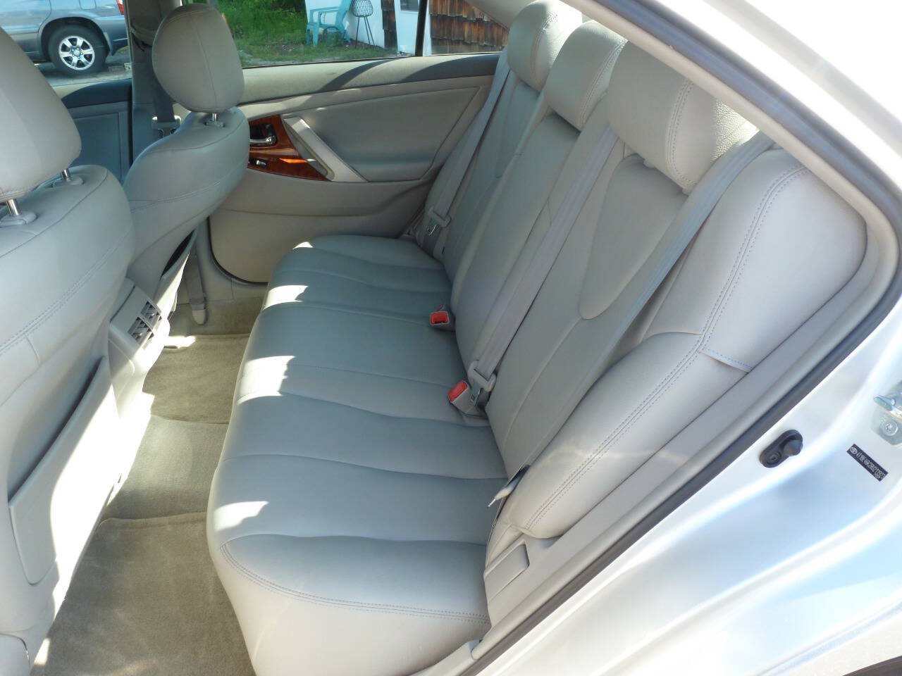 Used 2008 Toyota Camry XLE FWD image 30