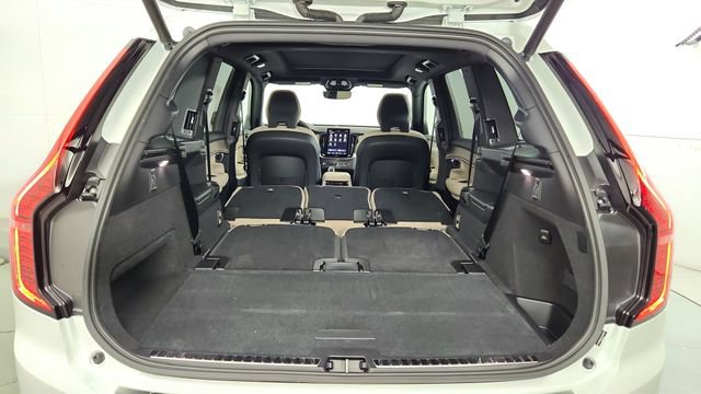 New 2026 Volvo XC90 T8 Plus w/ Protection Package AWD/4WD image 42