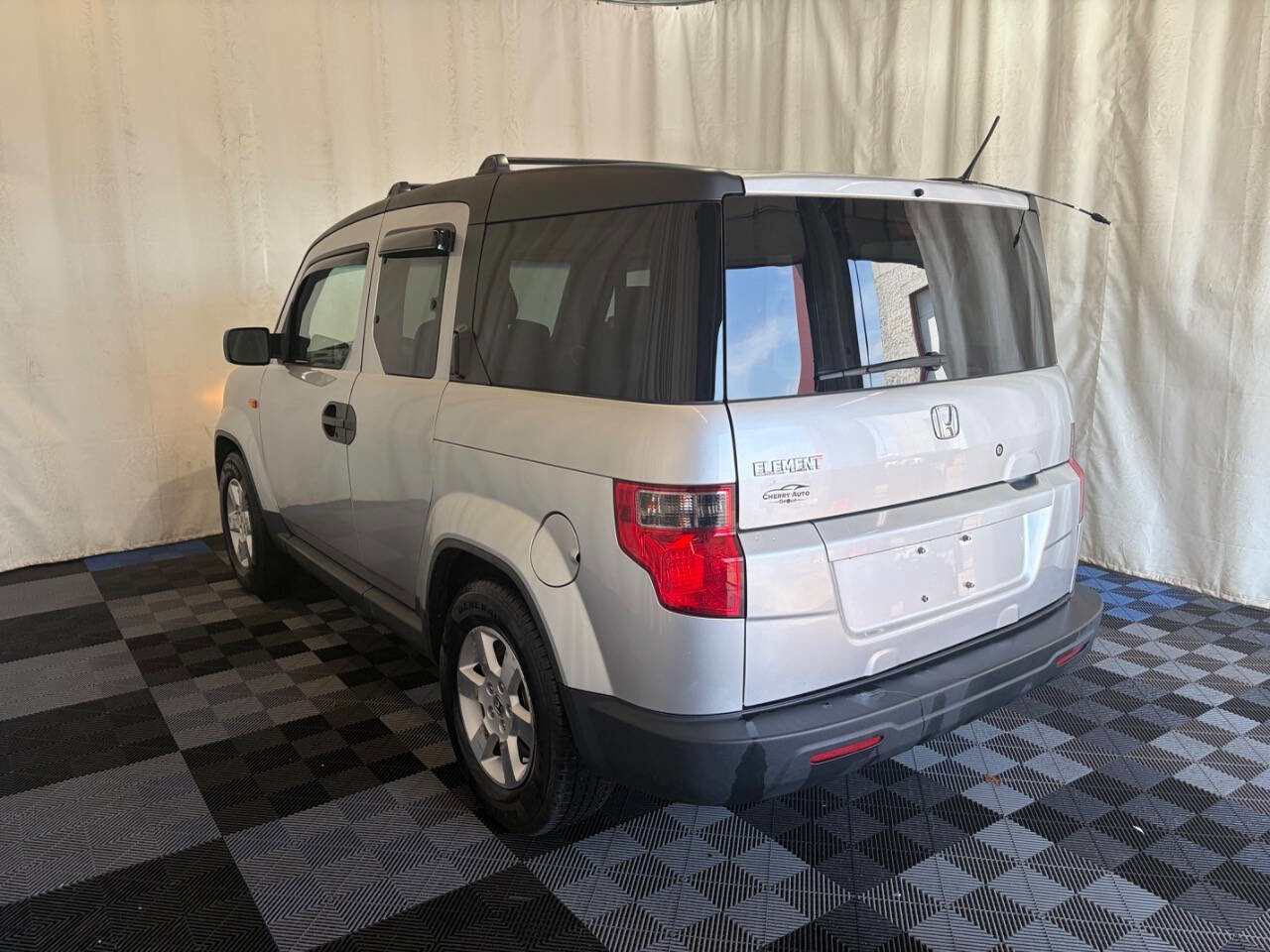 Used 2010 Honda Element EX image 5
