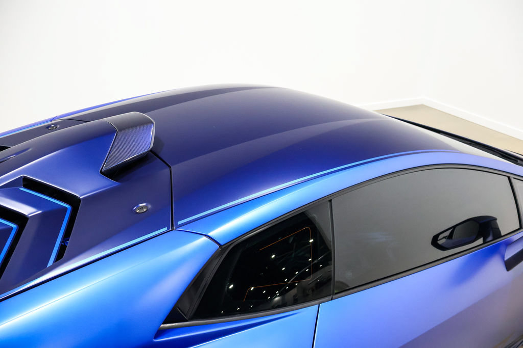 Used 2023 Lamborghini Huracan STO RWD image 95