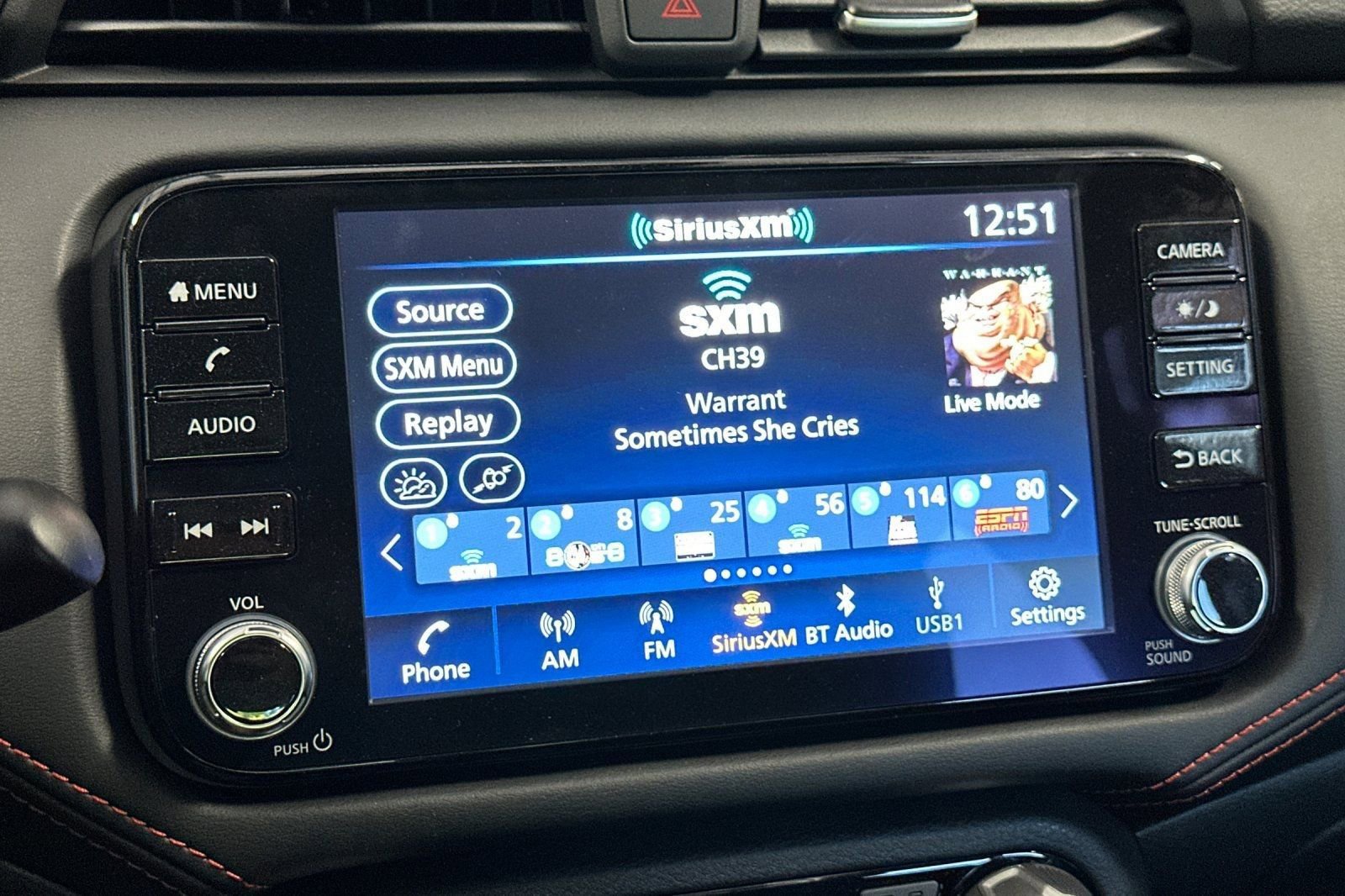 Used 2025 Nissan Versa SR w/ Trunk Package image 45