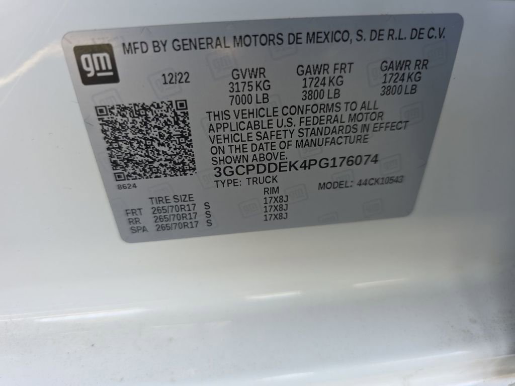 Used 2023 Chevrolet Silverado 1500 LT w/ Convenience Package II AWD/4WD image 35