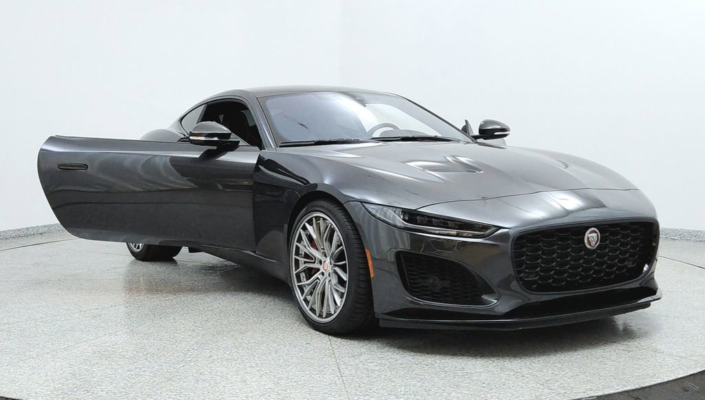 Used 2023 Jaguar F-TYPE Coupe image 12