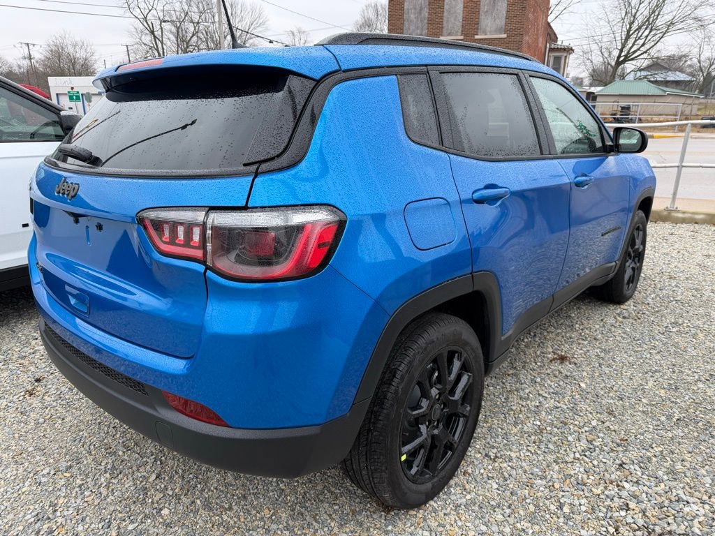 New 2026 Jeep Compass Latitude AWD/4WD image 2