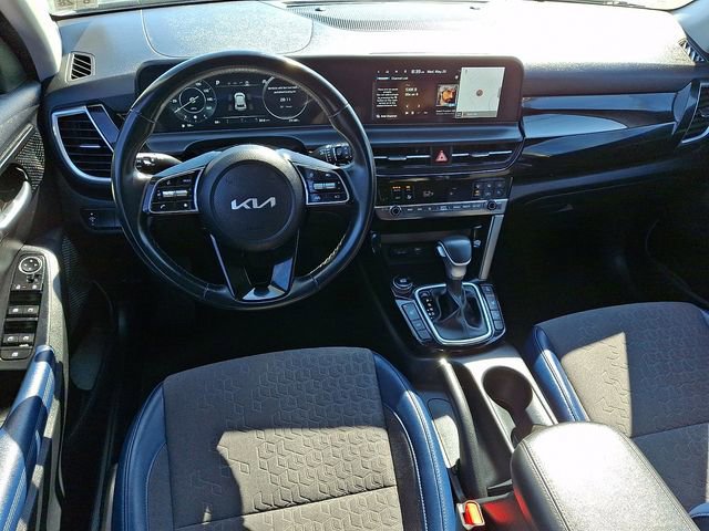 Used 2024 Kia Seltos S AWD/4WD image 2