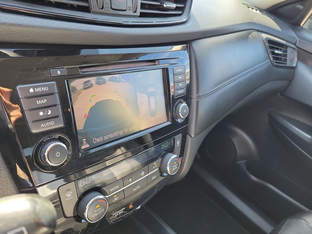 Used 2020 Nissan Rogue SL w/ Premium Package AWD/4WD image 24