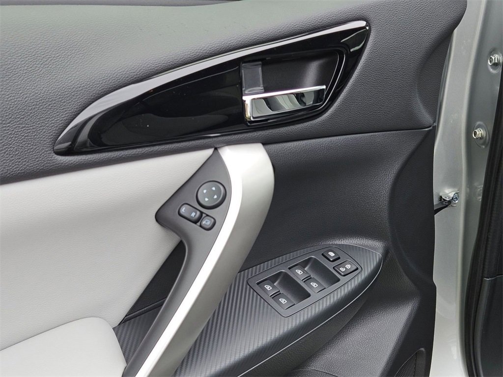 New 2026 Mitsubishi Eclipse Cross SEL image 15