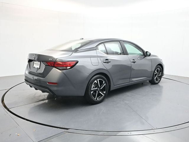 Used 2024 Nissan Sentra SV FWD image 8