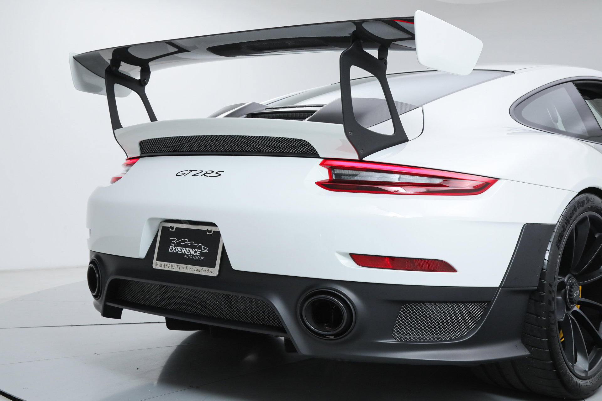 Used 2018 Porsche 911 GT2 RS image 18