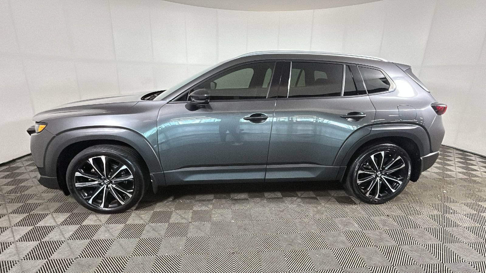 Used 2024 MAZDA CX-50 AWD 2.5 Turbo w/ Cargo Package image 7
