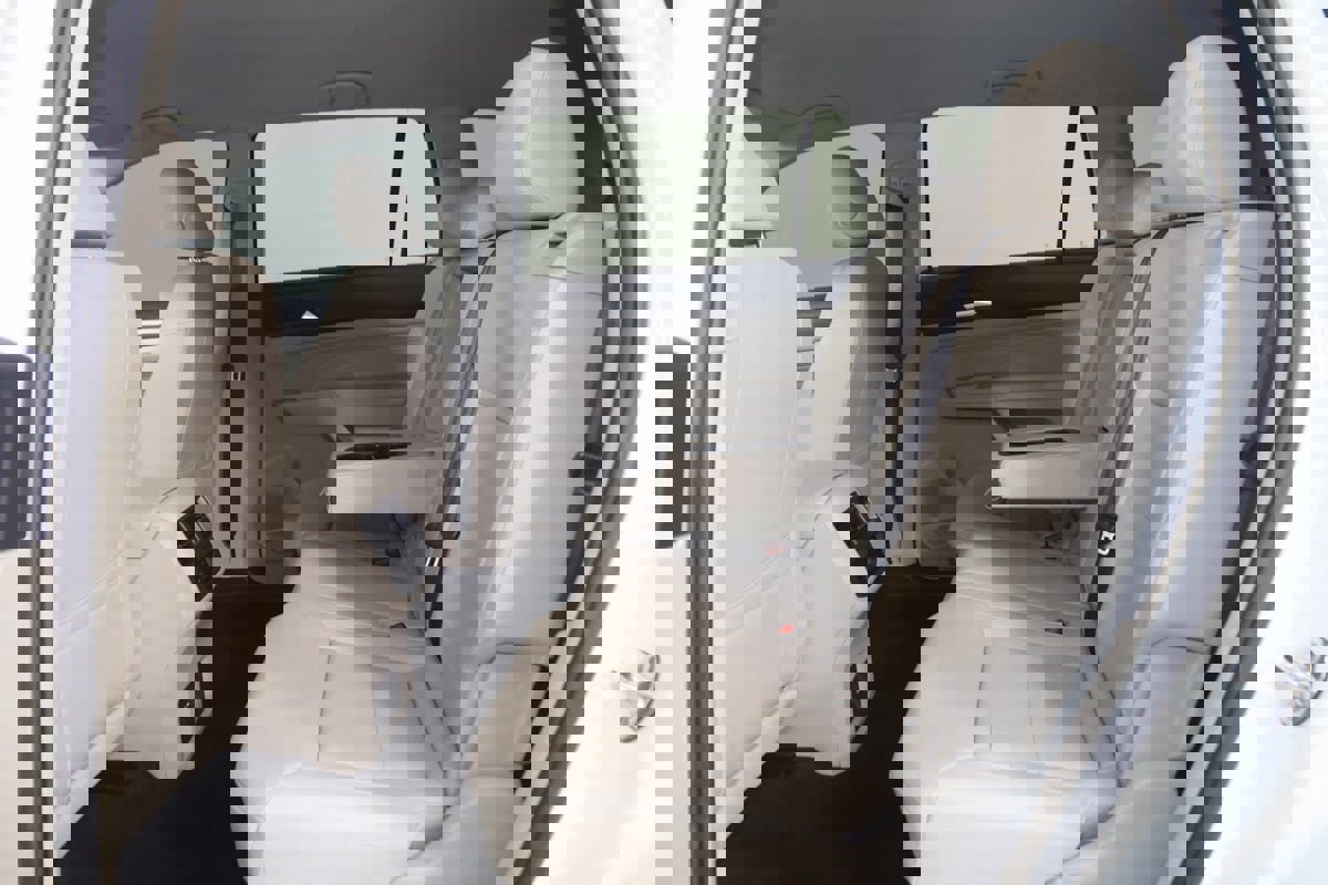 Used 2022 Volkswagen Atlas SE image 47