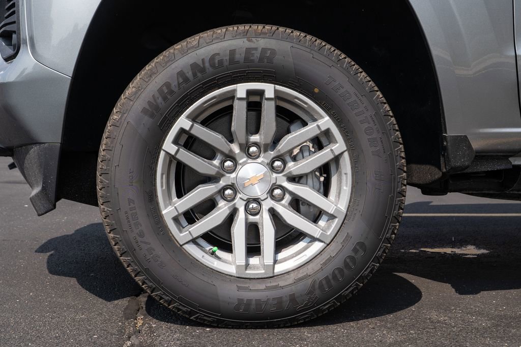 New 2025 Chevrolet Colorado LT w/ LT Convenience Package image 8