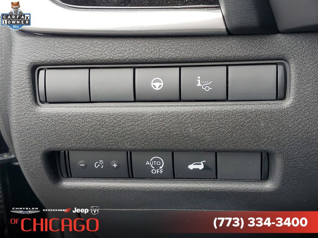 Used 2025 Nissan Rogue SL w/ Tech Package AWD/4WD image 24