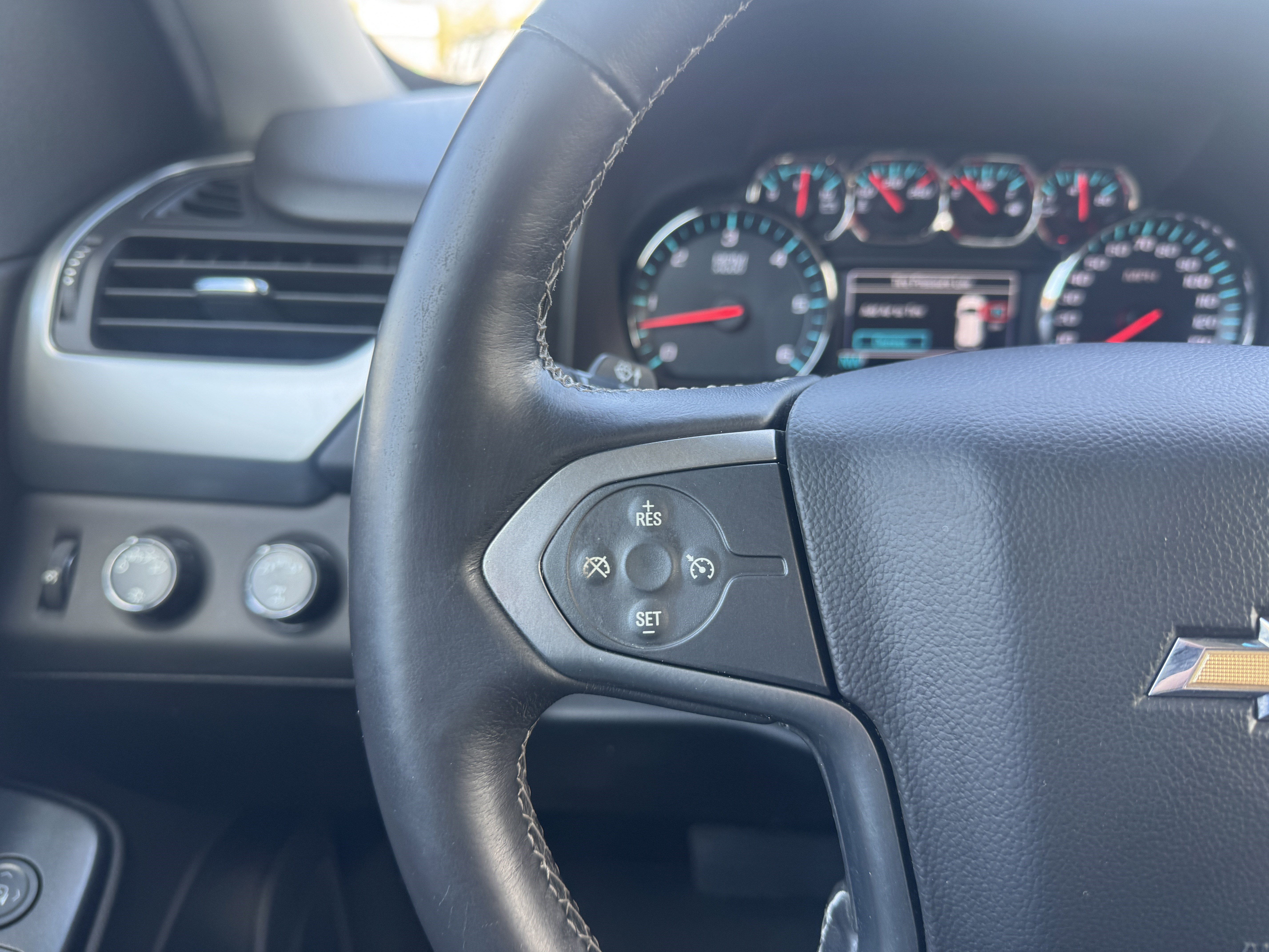 Used 2017 Chevrolet Tahoe LS AWD/4WD image 22