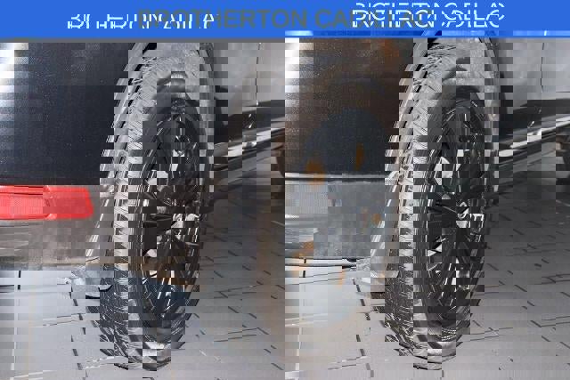 Used 2017 Nissan Rogue SL image 13