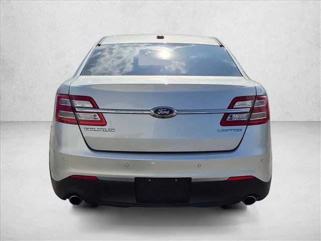 Used 2017 Ford Taurus Limited FWD image 6