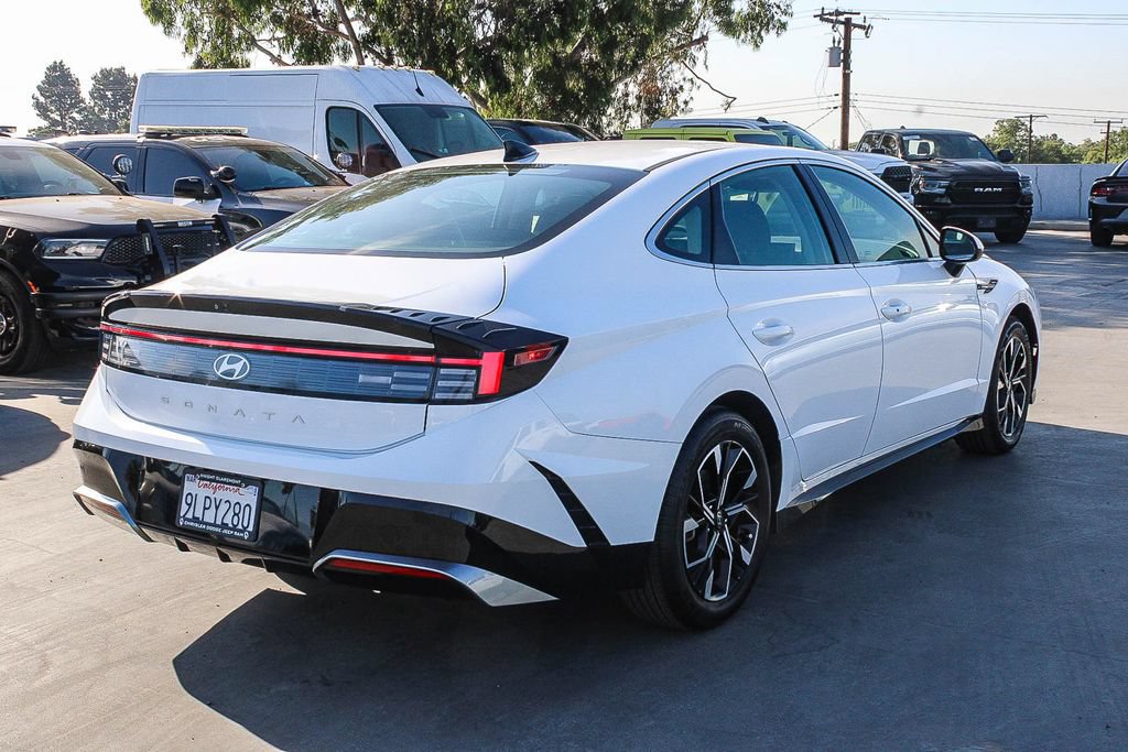Used 2024 Hyundai Sonata SEL FWD image 9