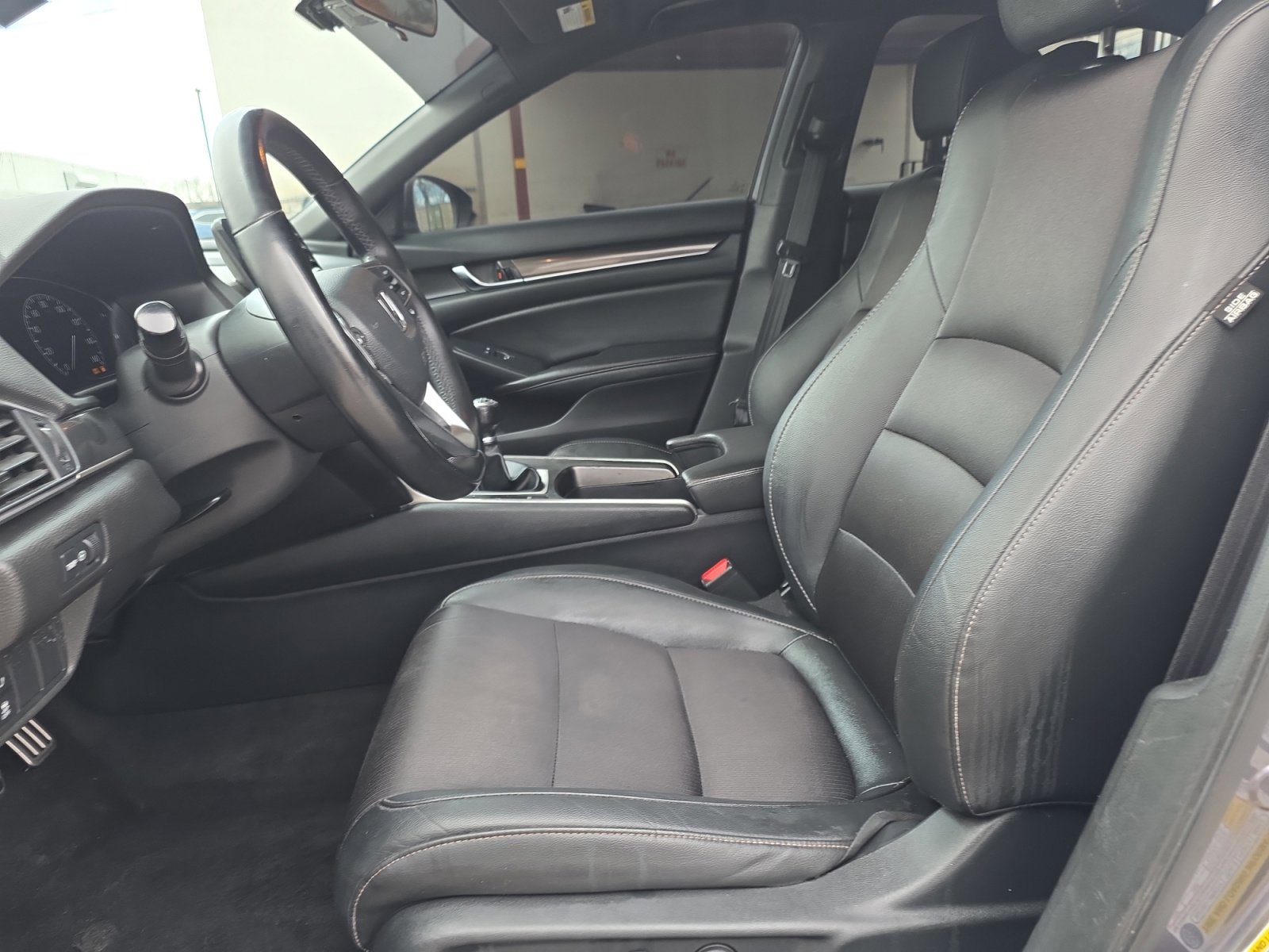 Used 2019 Honda Accord Sport image 12