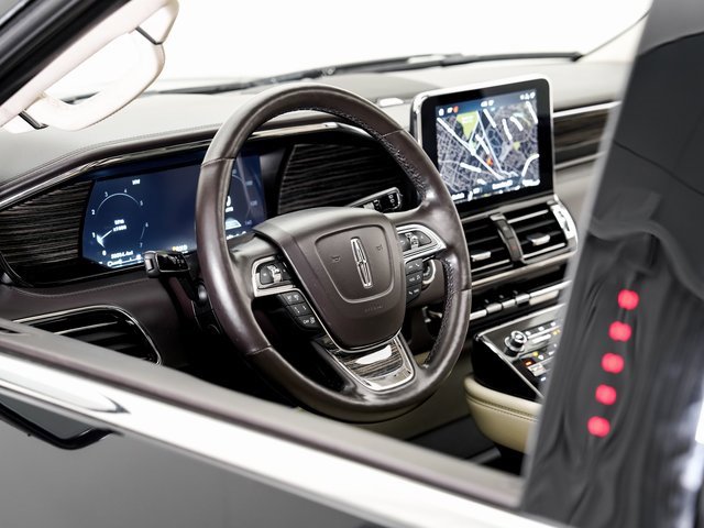 Used 2020 Lincoln Navigator L Black Label image 9