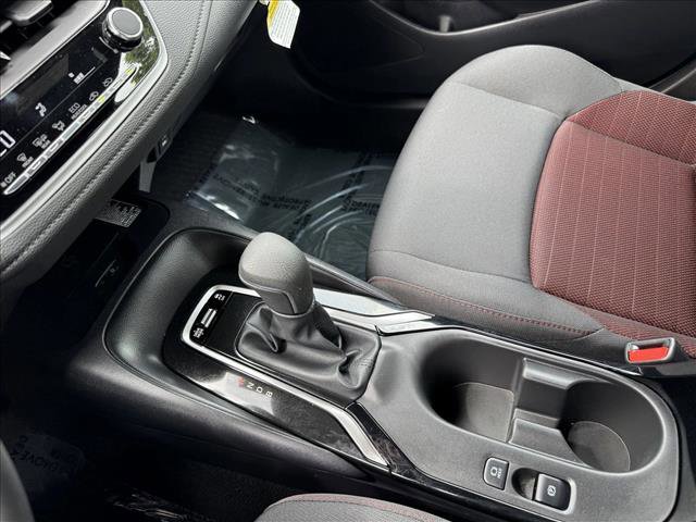Certified 2025 Toyota Corolla SE FWD image 17