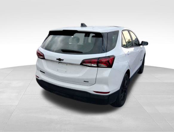 Used 2024 Chevrolet Equinox LS w/ Sport Edition AWD/4WD image 7