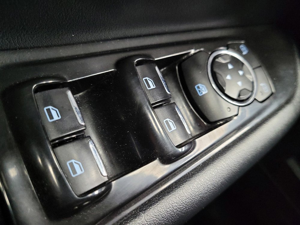 Used 2015 Ford Edge Sport w/ Equipment Group 401A AWD/4WD image 27