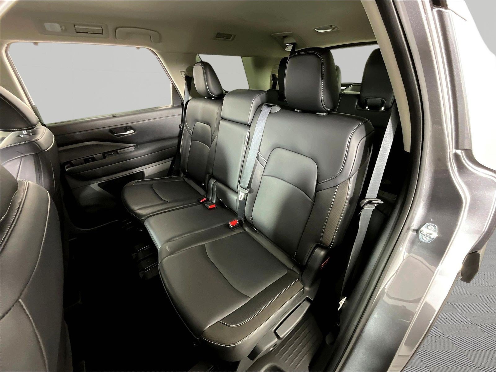 Certified 2024 Nissan Pathfinder SL AWD/4WD image 22