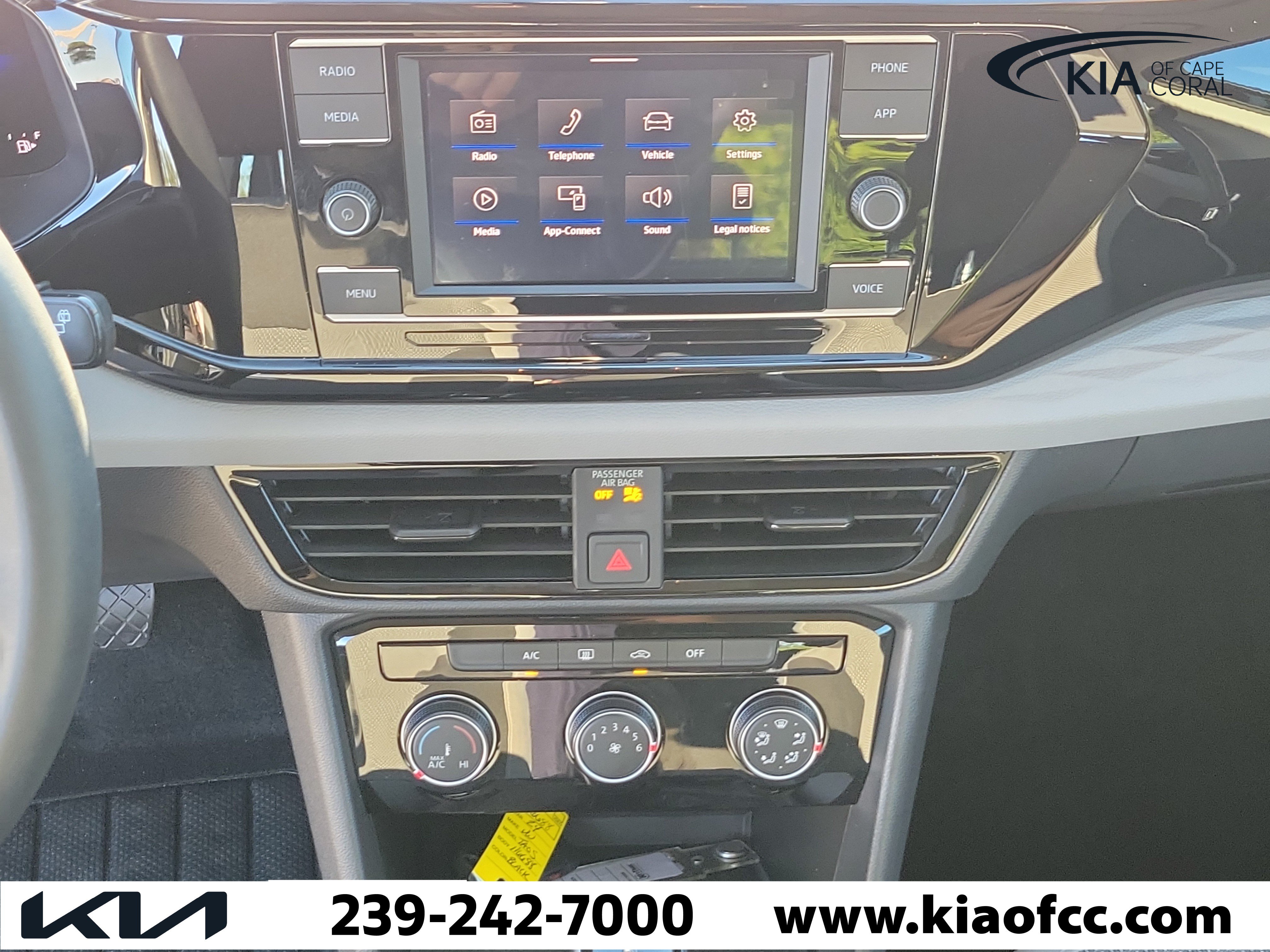 Used 2024 Volkswagen Taos S FWD image 18