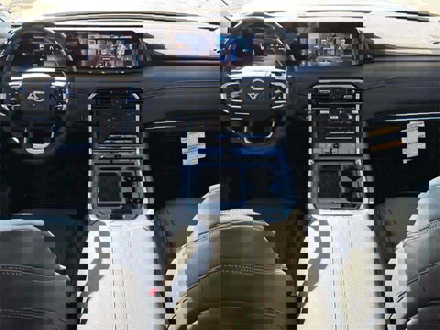 New 2026 Nissan Armada SV image 11