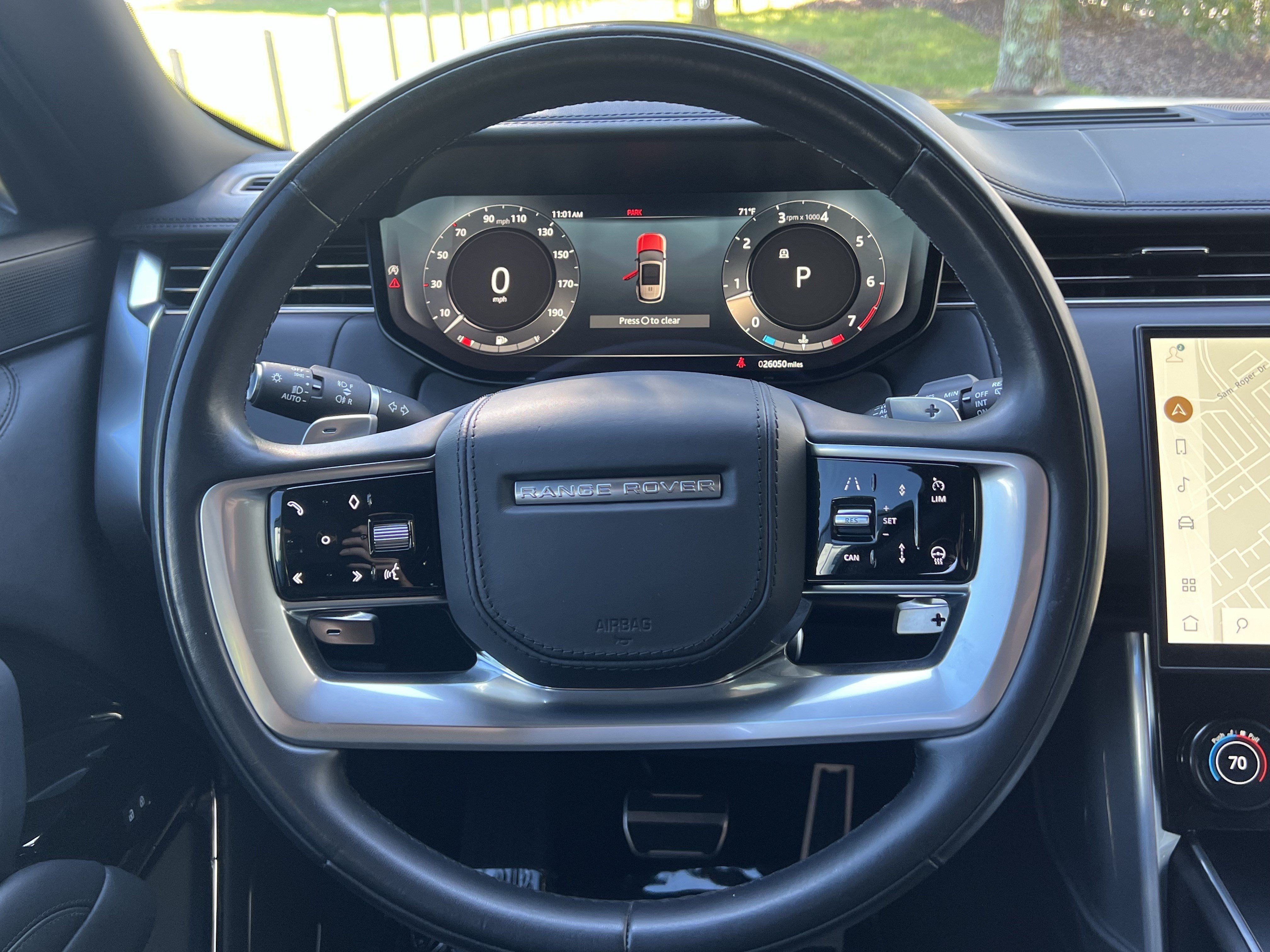 Used 2023 Land Rover Range Rover SV AWD/4WD image 18